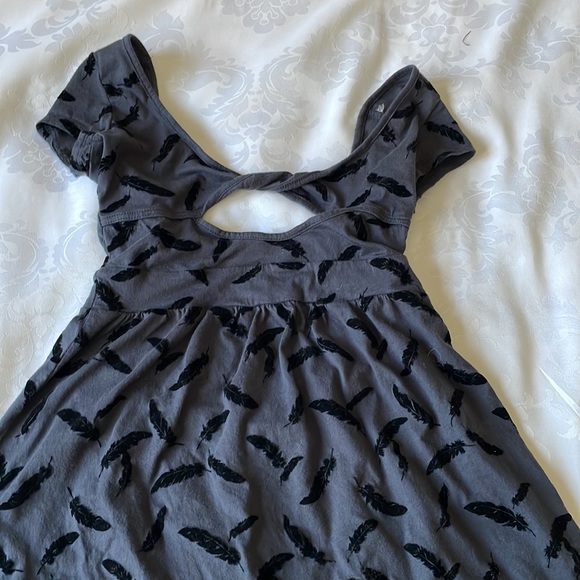 American Eagle Dress black fleece leaf on dark grey open back Sz S - Picture 4 of 6
